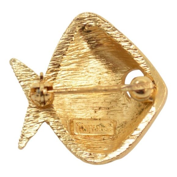 Vintage Trifari Goldtone signed Mid Century Mod Fluted Satin FISH Brooch - Picture 2 of 7